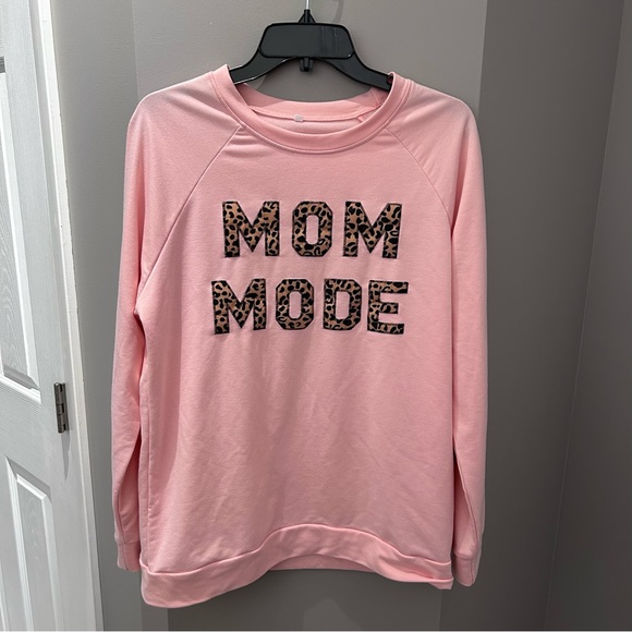 Mom Mode Pink Animal Print Pull Over Sweatshirt-Lg - Picture 1 of 7